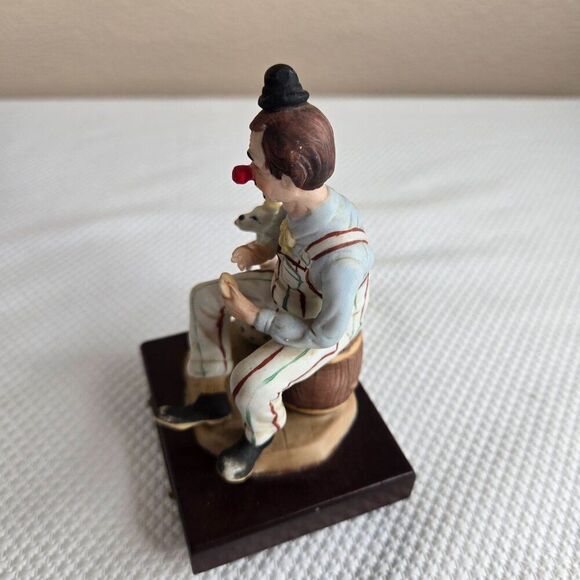 Vintage Circus Time Musical Clown Figurine Figure Dancing Dog 6" - Picture 4 of 6